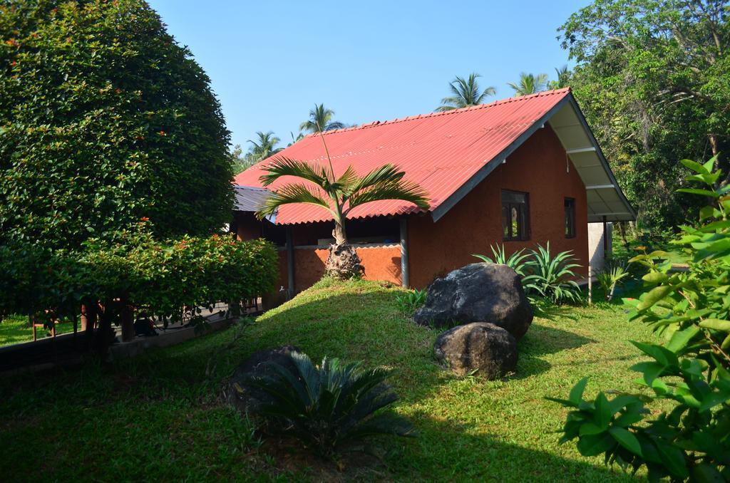 Miracle Resorts & Villas Polonnaruwa Exterior photo