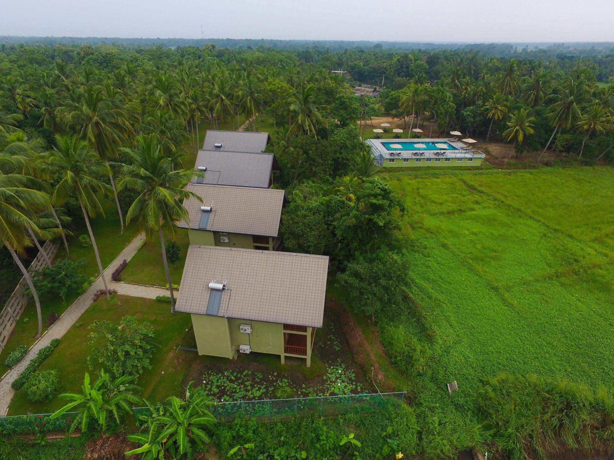 Miracle Resorts & Villas Polonnaruwa Exterior photo